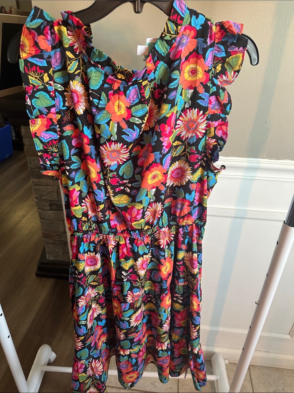 Floral Ruffle - dress - Picture 2 of 4